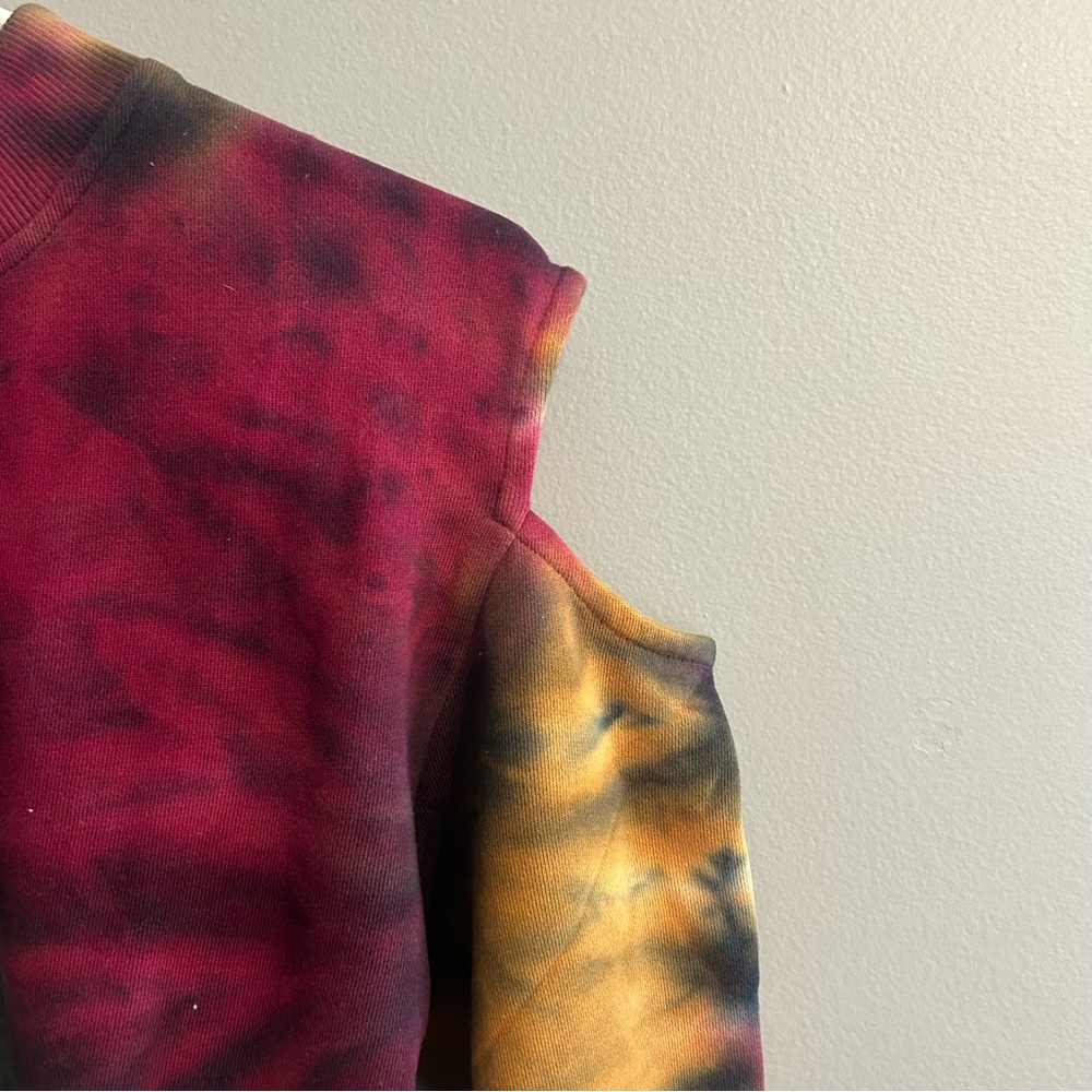 Revolve x 525 America - Tie-Dye Cutout Shoulder Sweatshirt - Picture 4 of 9